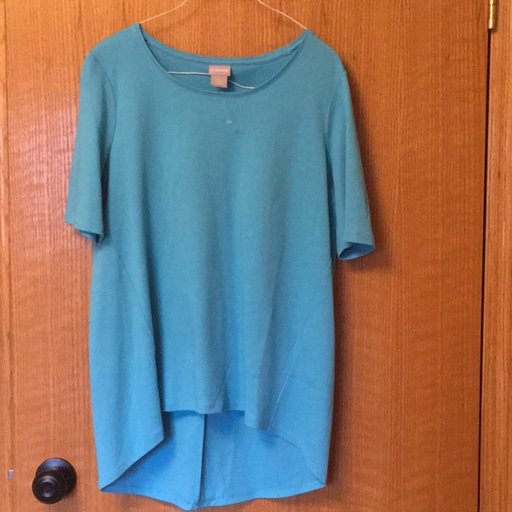 3 for $30. Chicos turquoise T-shirt. Excellent quality. Beautiful colour.